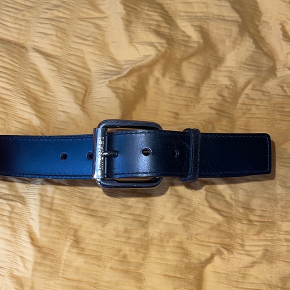 Micheal Kors Black Leather Belt - Picture 5 of 11